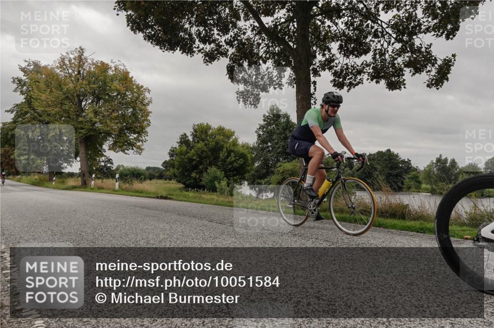 30.08.2026 - Elbe Triathlon Hamburg Michael Burmester http://msf.ph/oto/10051584 30.08.2026 10:18:21 Radfahren 475, 725, 864, 900, 953 meine-sportfotos.de