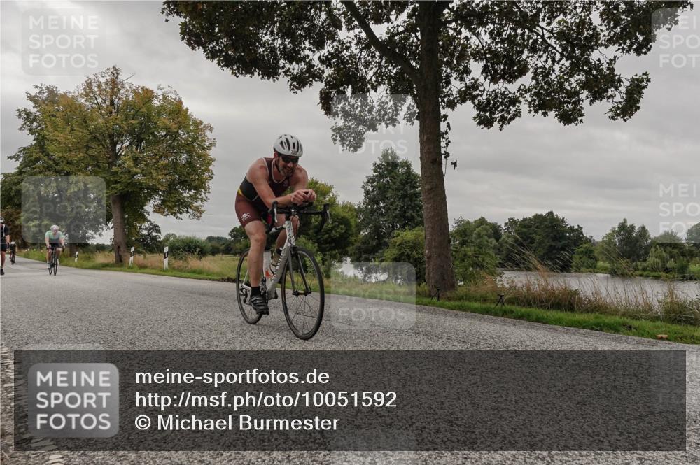 30.08.2026 - Elbe Triathlon Hamburg Michael Burmester http://msf.ph/oto/10051592 30.08.2026 10:18:29 Radfahren 556, 571, 618, 725, 774, 900 meine-sportfotos.de