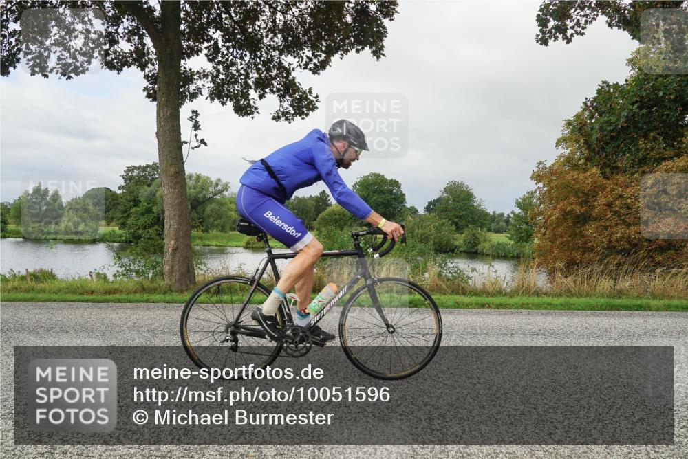 30.08.2026 - Elbe Triathlon Hamburg Michael Burmester http://msf.ph/oto/10051596 30.08.2026 09:57:53 Radfahren 446, 938 meine-sportfotos.de