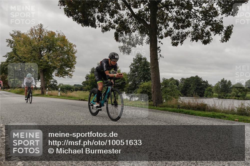 30.08.2026 - Elbe Triathlon Hamburg Michael Burmester http://msf.ph/oto/10051633 30.08.2026 10:19:25 Radfahren 572, 848, 948, 975 meine-sportfotos.de