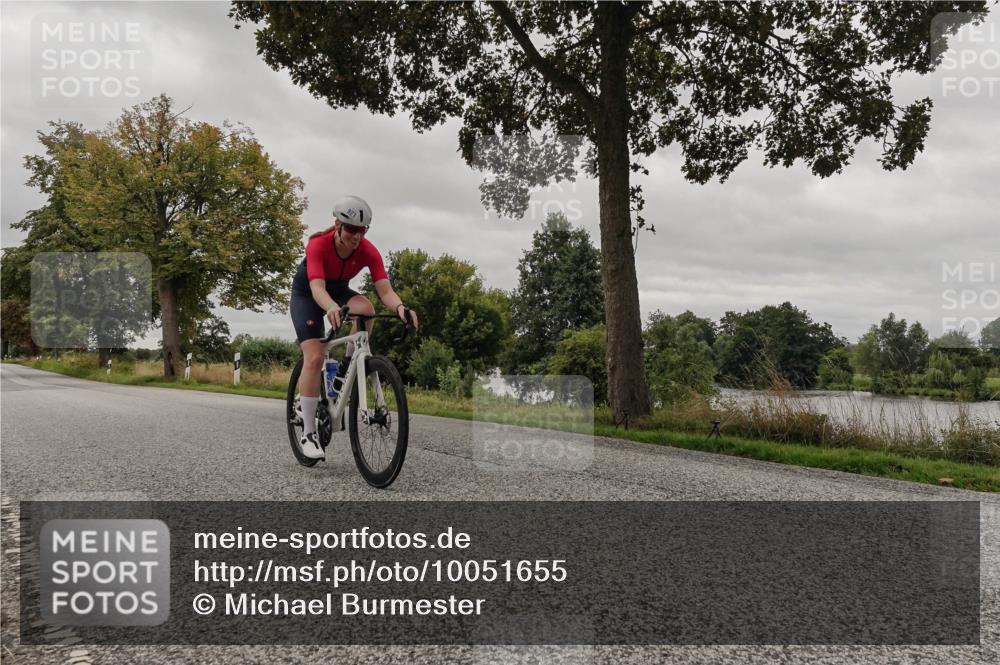 30.08.2026 - Elbe Triathlon Hamburg Michael Burmester http://msf.ph/oto/10051655 30.08.2026 10:19:53 Radfahren 674, 921 meine-sportfotos.de