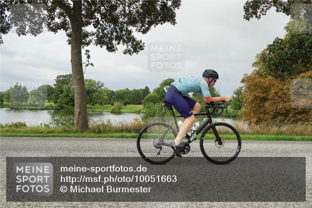 30.08.2026 - Elbe Triathlon Hamburg Michael Burmester http://msf.ph/oto/10051663 30.08.2026 09:58:34 Radfahren 417, 503, 506, 508, 526, 607, 656, 779, 881 meine-sportfotos.de