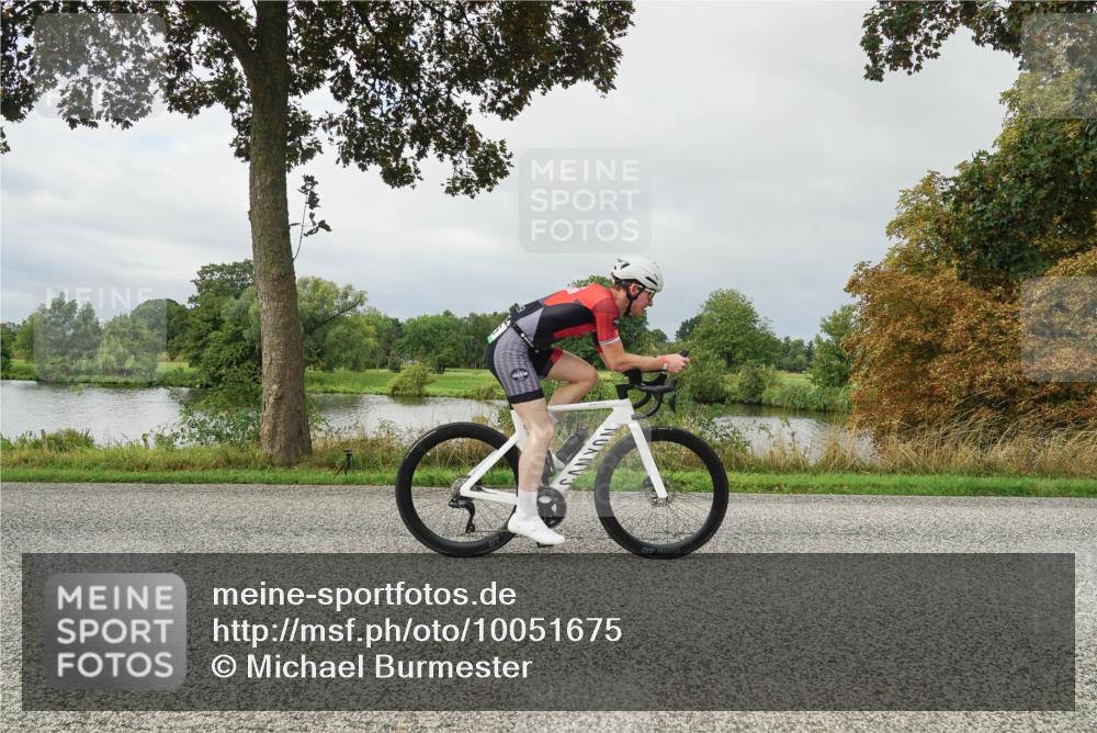 30.08.2026 - Elbe Triathlon Hamburg Michael Burmester http://msf.ph/oto/10051675 30.08.2026 09:58:40 Radfahren 417, 464, 503, 513, 526, 656, 746, 779, 950 meine-sportfotos.de