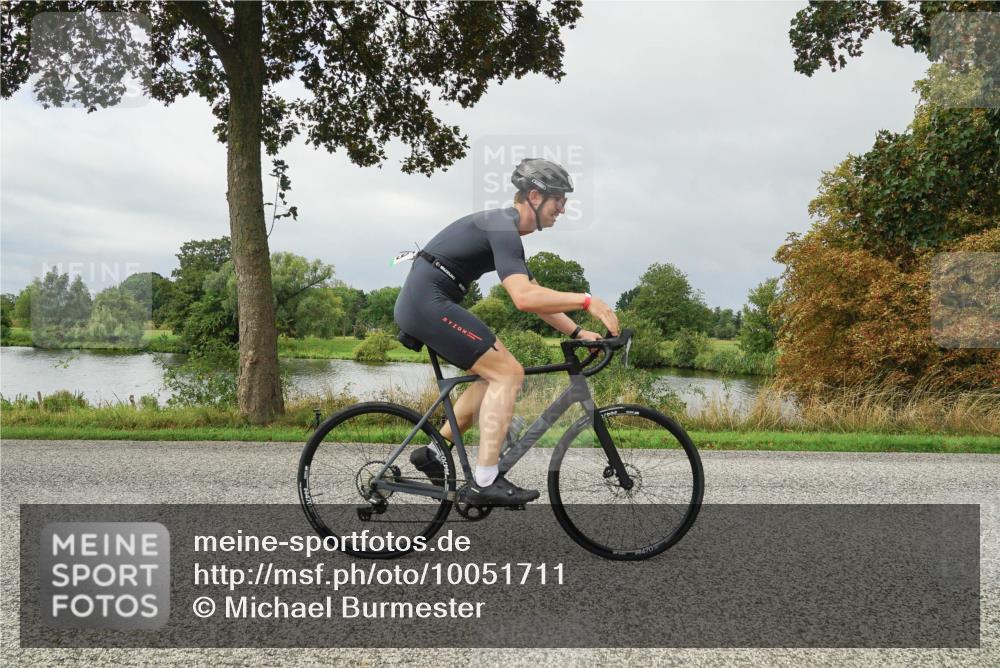 30.08.2026 - Elbe Triathlon Hamburg Michael Burmester http://msf.ph/oto/10051711 30.08.2026 09:59:08 Radfahren 299, 472, 491, 495, 579, 580, 647, 718, 802 meine-sportfotos.de