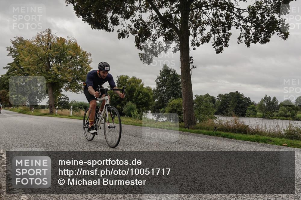 30.08.2026 - Elbe Triathlon Hamburg Michael Burmester http://msf.ph/oto/10051717 30.08.2026 10:21:12 Radfahren 553, 635, 786, 805, 821 meine-sportfotos.de