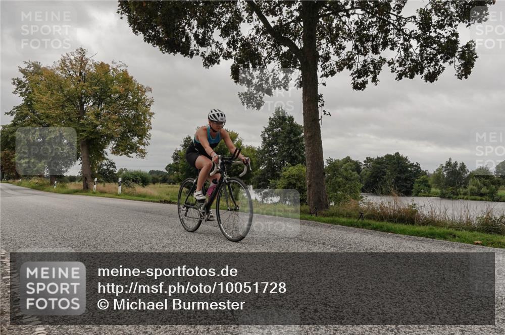 30.08.2026 - Elbe Triathlon Hamburg Michael Burmester http://msf.ph/oto/10051728 30.08.2026 10:21:20 Radfahren 694, 821, 917 meine-sportfotos.de