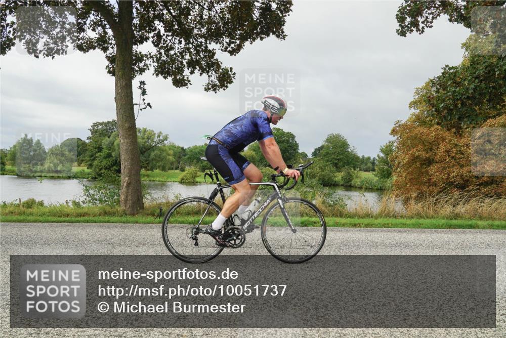 30.08.2026 - Elbe Triathlon Hamburg Michael Burmester http://msf.ph/oto/10051737 30.08.2026 09:59:26 Radfahren 667, 750, 780, 918 meine-sportfotos.de
