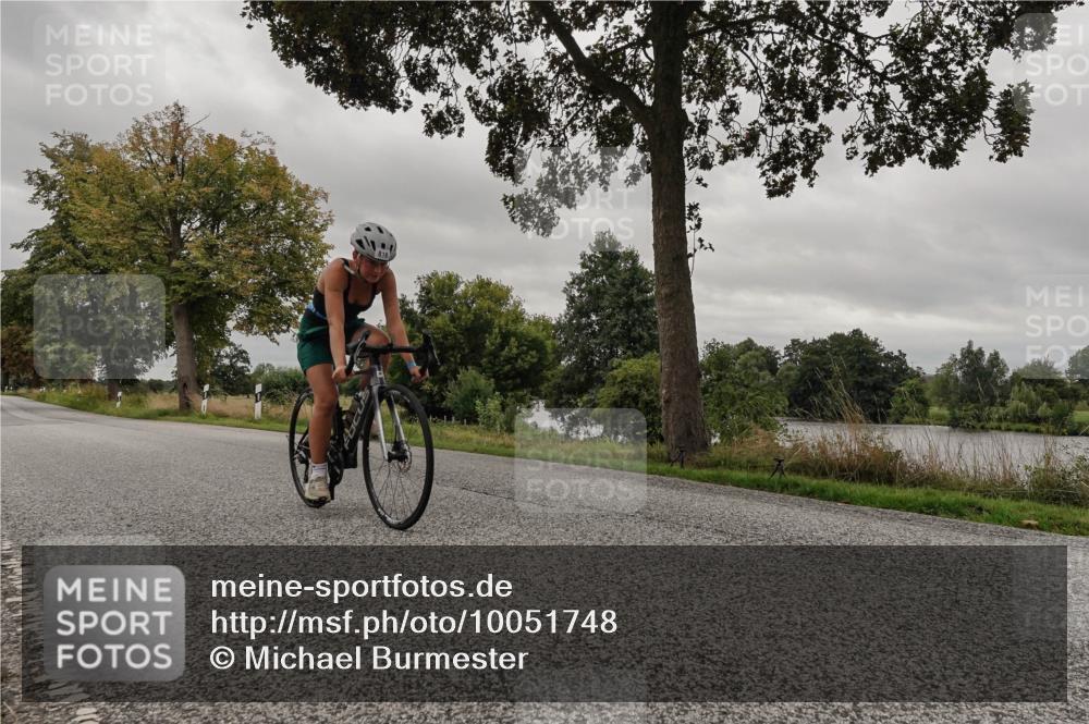30.08.2026 - Elbe Triathlon Hamburg Michael Burmester http://msf.ph/oto/10051748 30.08.2026 10:22:03 Radfahren 818, 844 meine-sportfotos.de