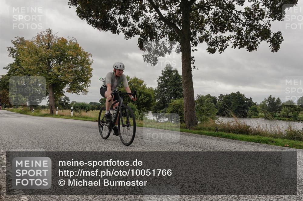 30.08.2026 - Elbe Triathlon Hamburg Michael Burmester http://msf.ph/oto/10051766 30.08.2026 10:22:25 Radfahren 679, 764, 847 meine-sportfotos.de