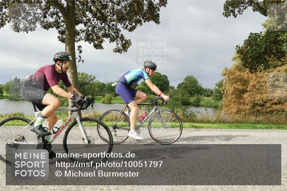 30.08.2026 - Elbe Triathlon Hamburg Michael Burmester http://msf.ph/oto/10051797 30.08.2026 10:00:31 Radfahren 510, 571, 638, 898, 931 meine-sportfotos.de