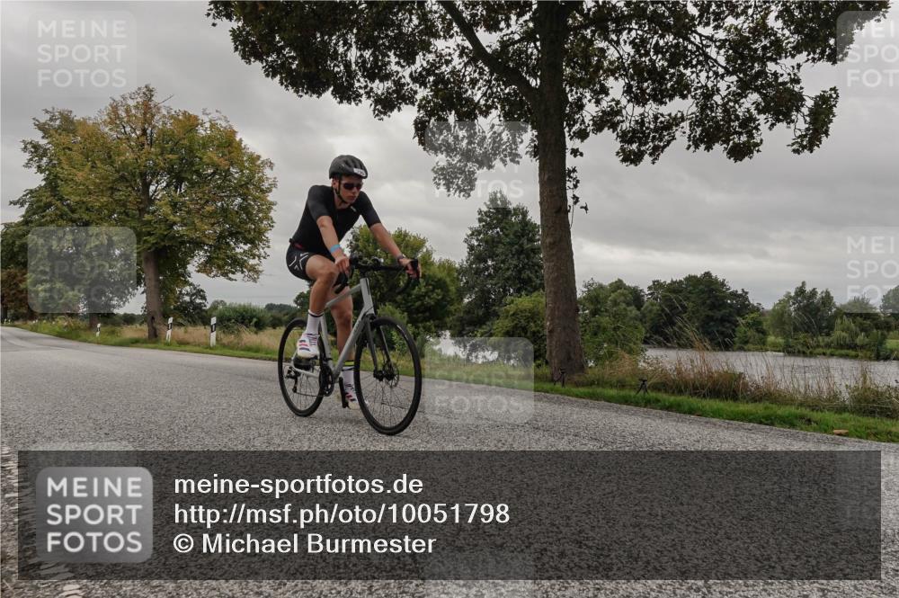 30.08.2026 - Elbe Triathlon Hamburg Michael Burmester http://msf.ph/oto/10051798 30.08.2026 10:23:04 Radfahren 796 meine-sportfotos.de