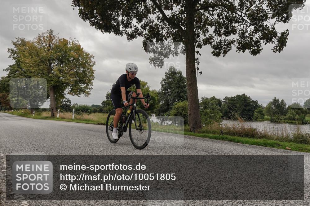 30.08.2026 - Elbe Triathlon Hamburg Michael Burmester http://msf.ph/oto/10051805 30.08.2026 10:23:25 Radfahren 845 meine-sportfotos.de