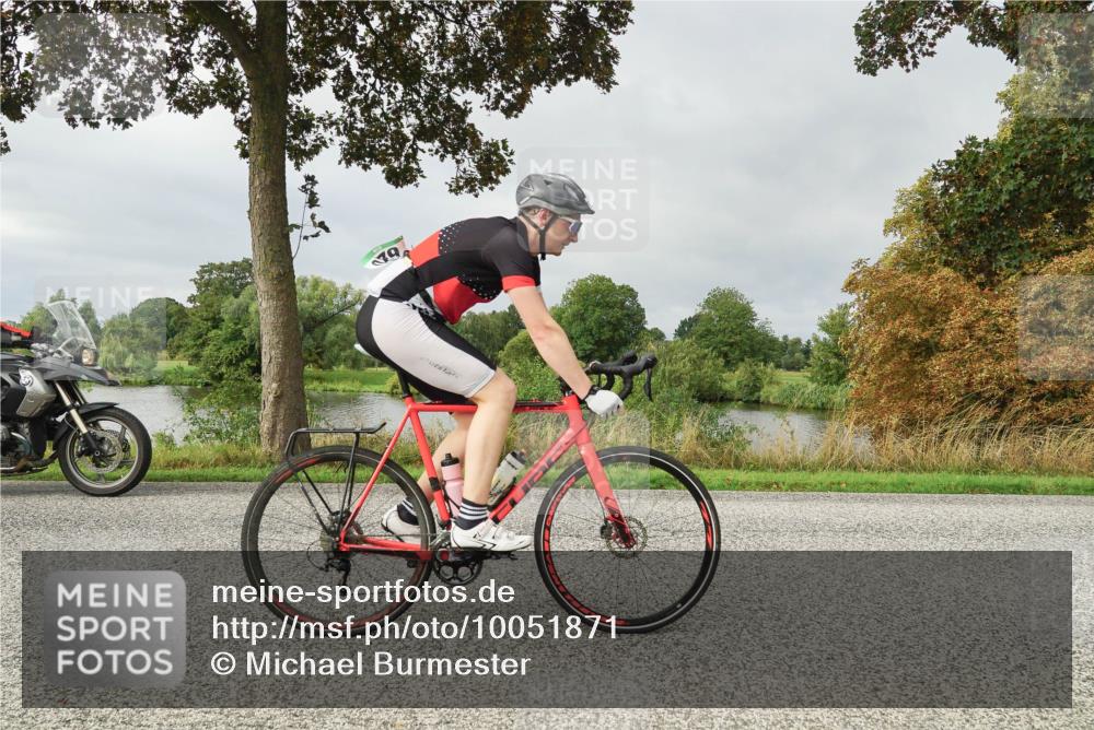 30.08.2026 - Elbe Triathlon Hamburg Michael Burmester http://msf.ph/oto/10051871 30.08.2026 10:01:43 Radfahren 546, 566, 620, 651, 975 meine-sportfotos.de