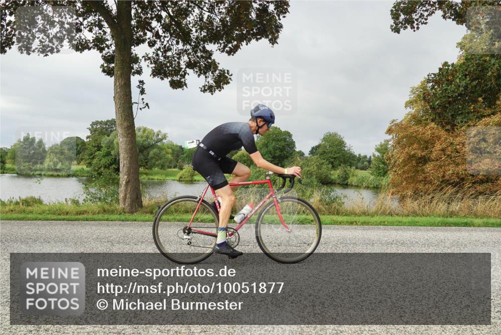 30.08.2026 - Elbe Triathlon Hamburg Michael Burmester http://msf.ph/oto/10051877 30.08.2026 10:01:47 Radfahren 546, 651, 694 meine-sportfotos.de