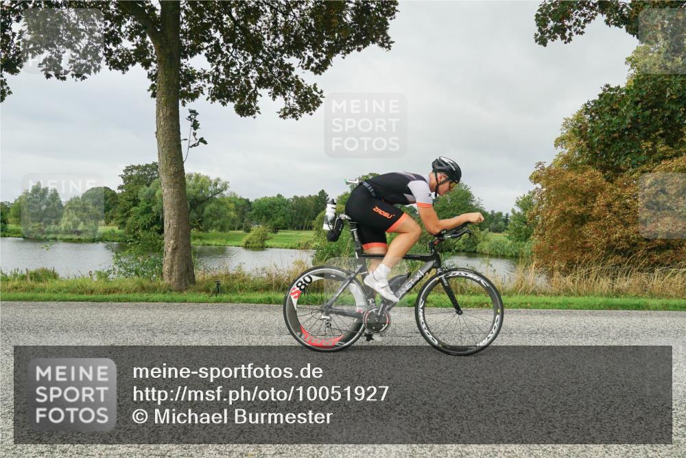 30.08.2026 - Elbe Triathlon Hamburg Michael Burmester http://msf.ph/oto/10051927 30.08.2026 10:02:32 Radfahren 519, 635, 790 meine-sportfotos.de