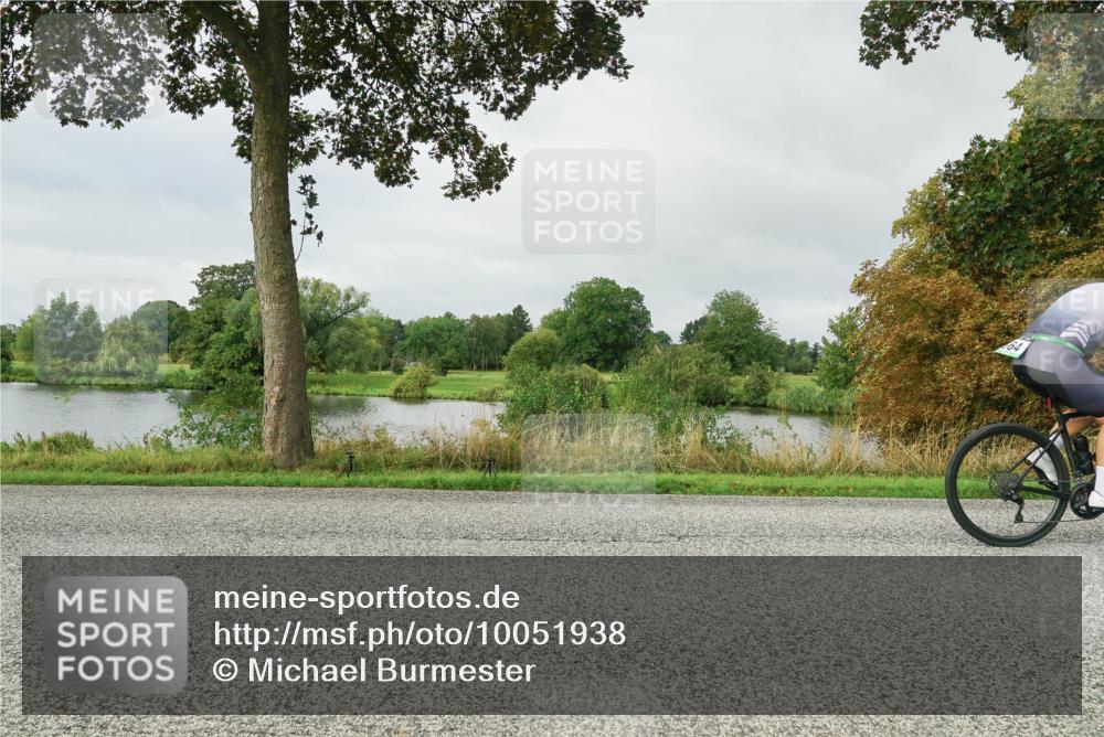 30.08.2026 - Elbe Triathlon Hamburg Michael Burmester http://msf.ph/oto/10051938 30.08.2026 10:02:40 Radfahren 564, 635, 774, 893 meine-sportfotos.de