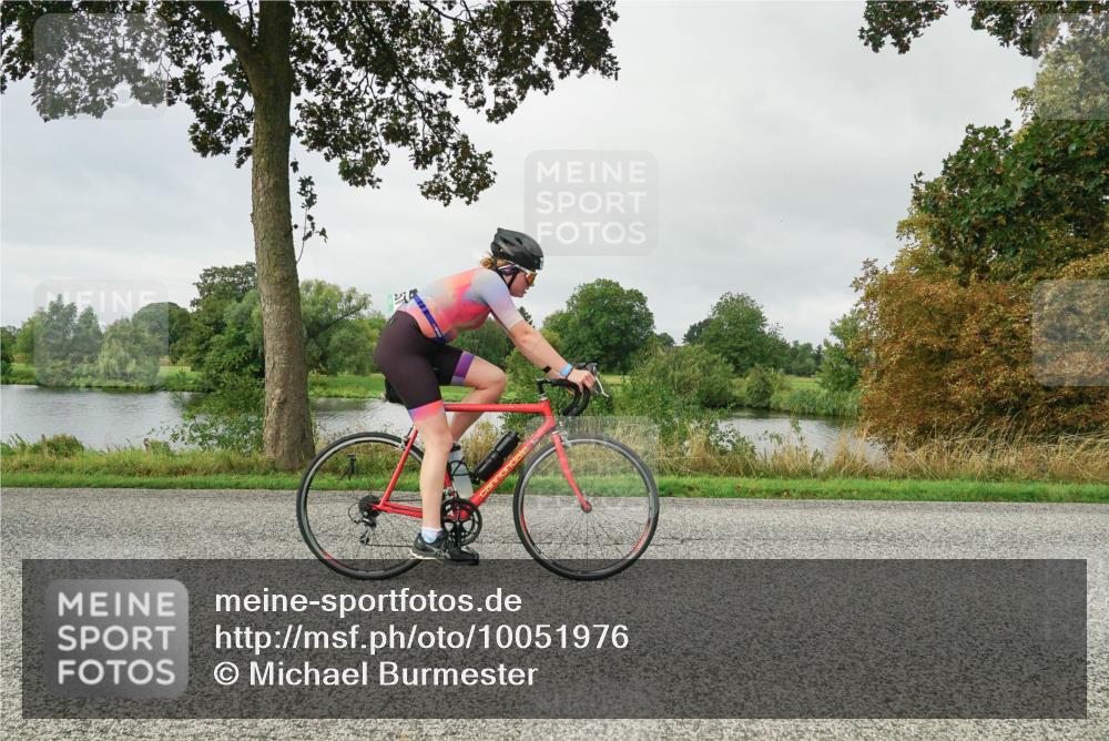 30.08.2026 - Elbe Triathlon Hamburg Michael Burmester http://msf.ph/oto/10051976 30.08.2026 10:03:10 Radfahren 484, 567, 666, 857 meine-sportfotos.de