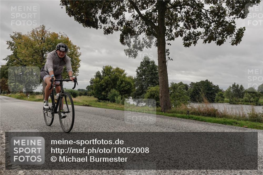 30.08.2026 - Elbe Triathlon Hamburg Michael Burmester http://msf.ph/oto/10052008 30.08.2026 10:27:22 Radfahren 860, 965 meine-sportfotos.de