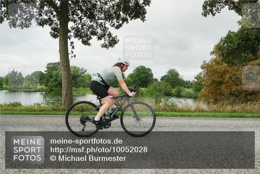 30.08.2026 - Elbe Triathlon Hamburg Michael Burmester http://msf.ph/oto/10052028 30.08.2026 10:04:04 Radfahren 521, 847, 953 meine-sportfotos.de