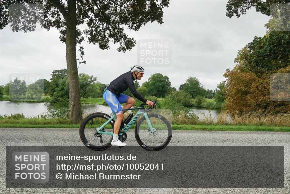 30.08.2026 - Elbe Triathlon Hamburg Michael Burmester http://msf.ph/oto/10052041 30.08.2026 10:04:24 Radfahren 553, 623, 974 meine-sportfotos.de