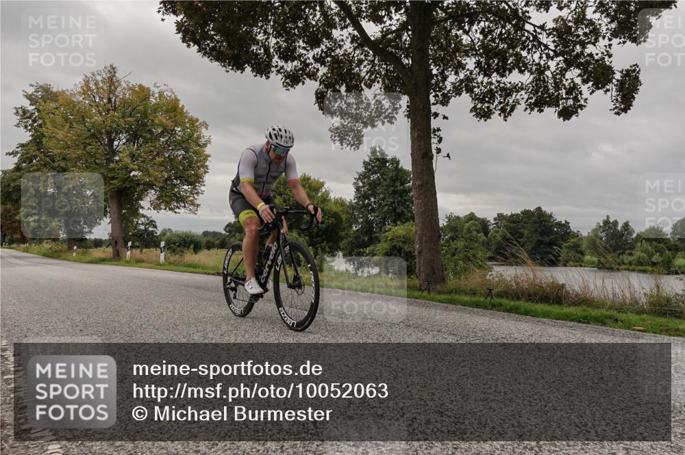 30.08.2026 - Elbe Triathlon Hamburg Michael Burmester http://msf.ph/oto/10052063 30.08.2026 10:28:24 Radfahren 714, 742, 979 meine-sportfotos.de