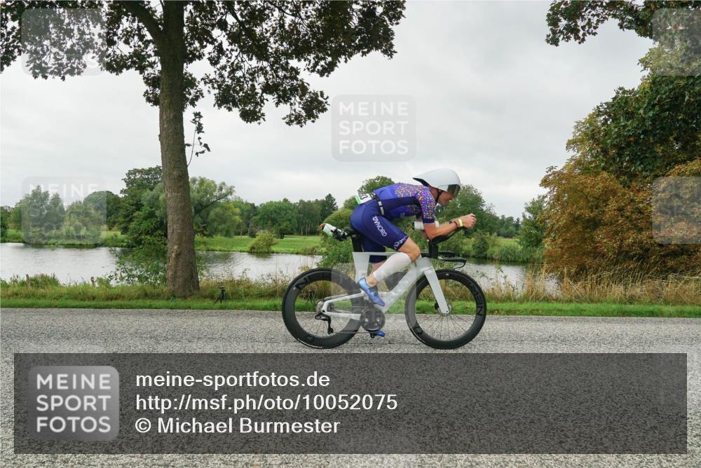 30.08.2026 - Elbe Triathlon Hamburg Michael Burmester http://msf.ph/oto/10052075 30.08.2026 10:05:22 Radfahren 591, 683, 968 meine-sportfotos.de