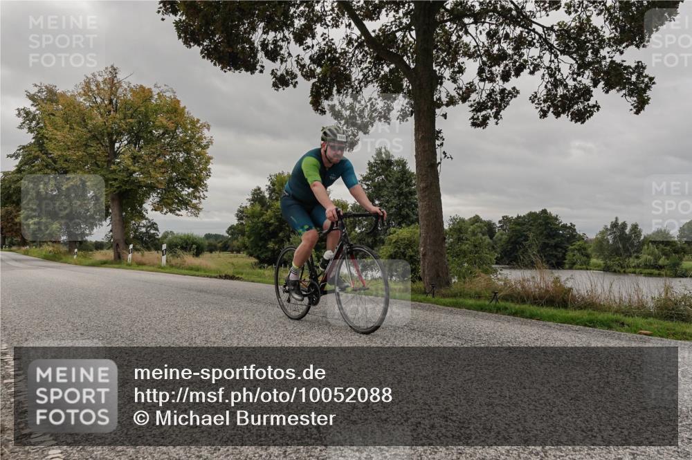 30.08.2026 - Elbe Triathlon Hamburg Michael Burmester http://msf.ph/oto/10052088 30.08.2026 10:28:40 Radfahren 789, 843, 865, 1024, 1032, 1085 meine-sportfotos.de