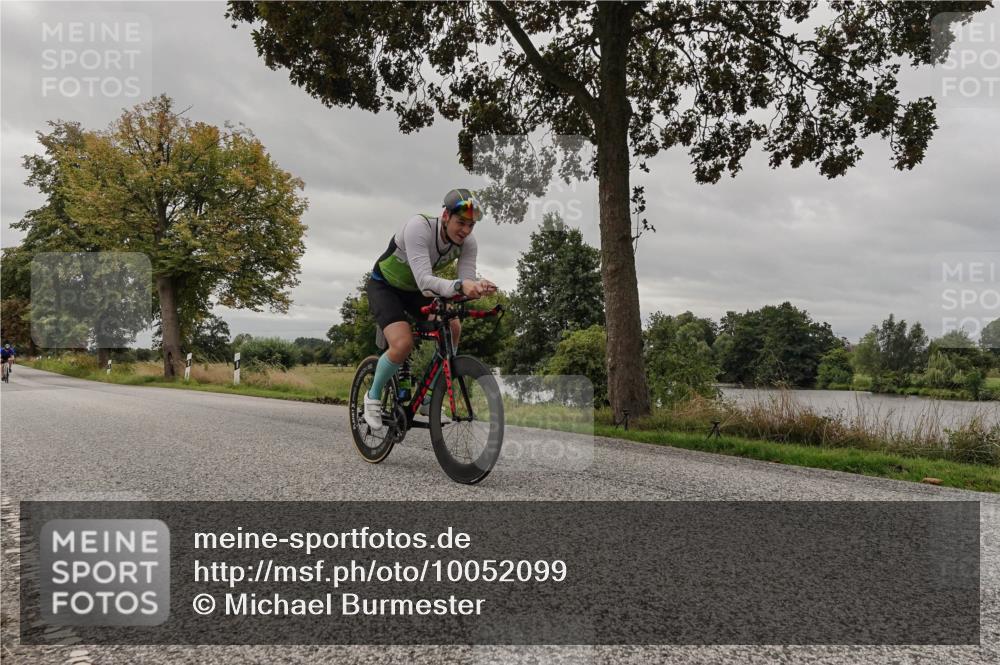 30.08.2026 - Elbe Triathlon Hamburg Michael Burmester http://msf.ph/oto/10052099 30.08.2026 10:28:51 Radfahren 849, 1093, 1097 meine-sportfotos.de