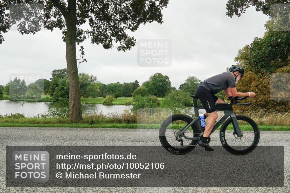 30.08.2026 - Elbe Triathlon Hamburg Michael Burmester http://msf.ph/oto/10052106 30.08.2026 10:06:15 Radfahren 483, 584, 787, 816, 877 meine-sportfotos.de