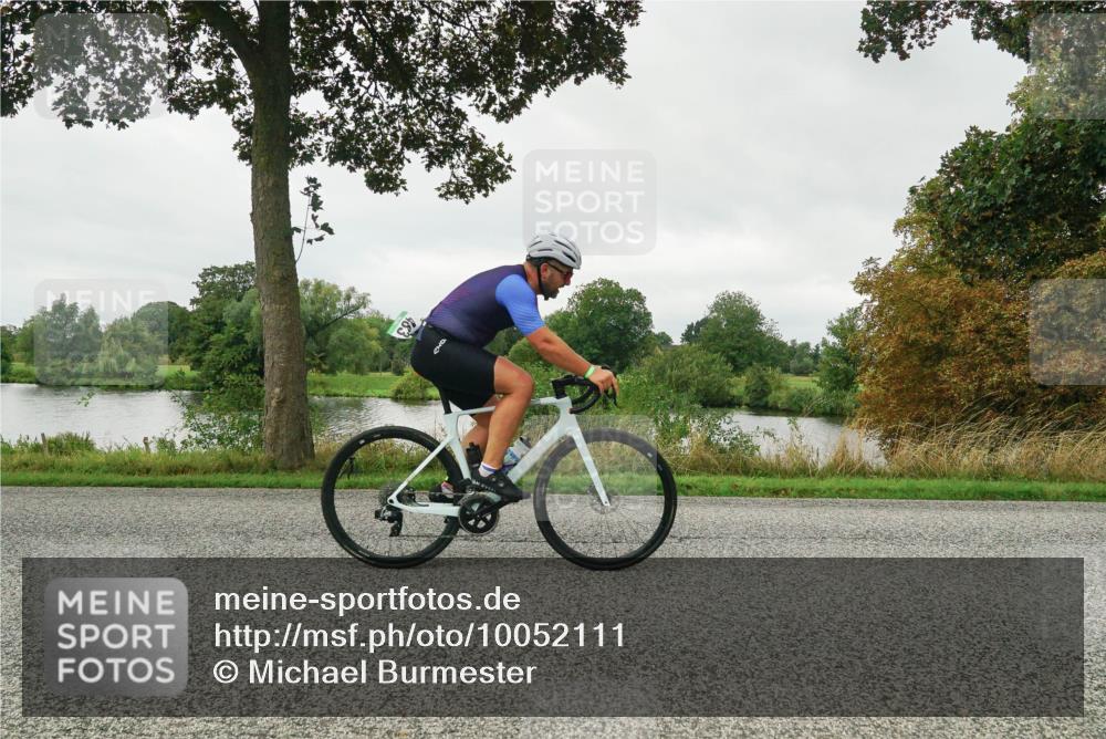 30.08.2026 - Elbe Triathlon Hamburg Michael Burmester http://msf.ph/oto/10052111 30.08.2026 10:06:16 Radfahren 483, 584, 787, 816, 877 meine-sportfotos.de