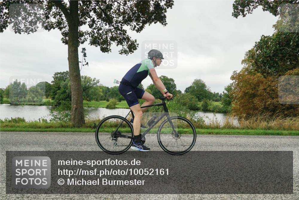 30.08.2026 - Elbe Triathlon Hamburg Michael Burmester http://msf.ph/oto/10052161 30.08.2026 10:06:54 Radfahren 449, 550, 794, 977 meine-sportfotos.de