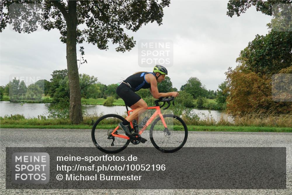 30.08.2026 - Elbe Triathlon Hamburg Michael Burmester http://msf.ph/oto/10052196 30.08.2026 10:07:38 Radfahren 554, 739, 773, 936 meine-sportfotos.de