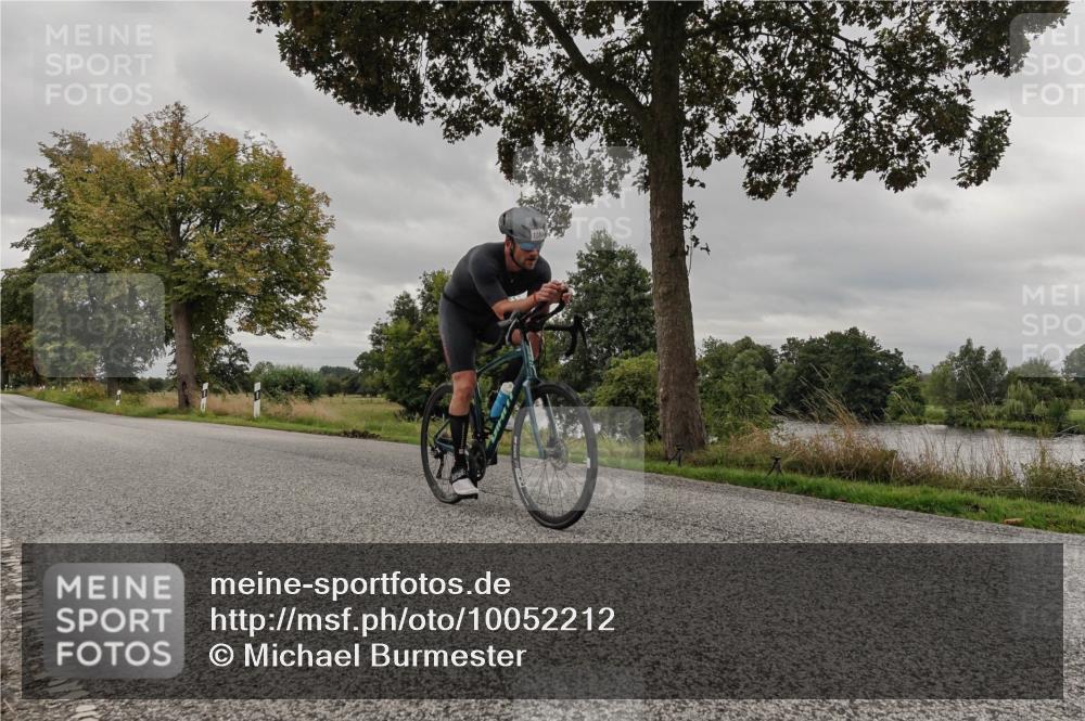 30.08.2026 - Elbe Triathlon Hamburg Michael Burmester http://msf.ph/oto/10052212 30.08.2026 10:30:29 Radfahren 898, 1028, 1084, 1088 meine-sportfotos.de