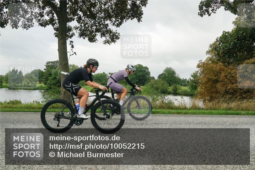 30.08.2026 - Elbe Triathlon Hamburg Michael Burmester http://msf.ph/oto/10052215 30.08.2026 10:07:54 Radfahren 439, 440, 524, 602, 871, 905 meine-sportfotos.de