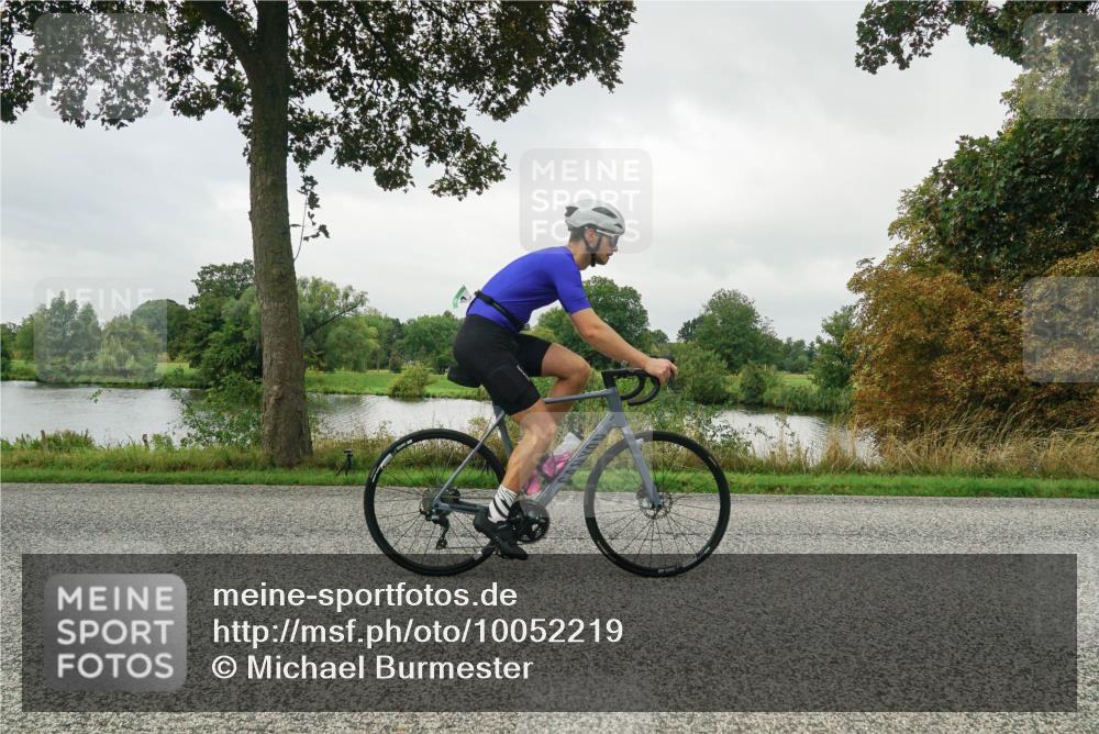 30.08.2026 - Elbe Triathlon Hamburg Michael Burmester http://msf.ph/oto/10052219 30.08.2026 10:07:55 Radfahren 524, 602, 721, 871, 905 meine-sportfotos.de
