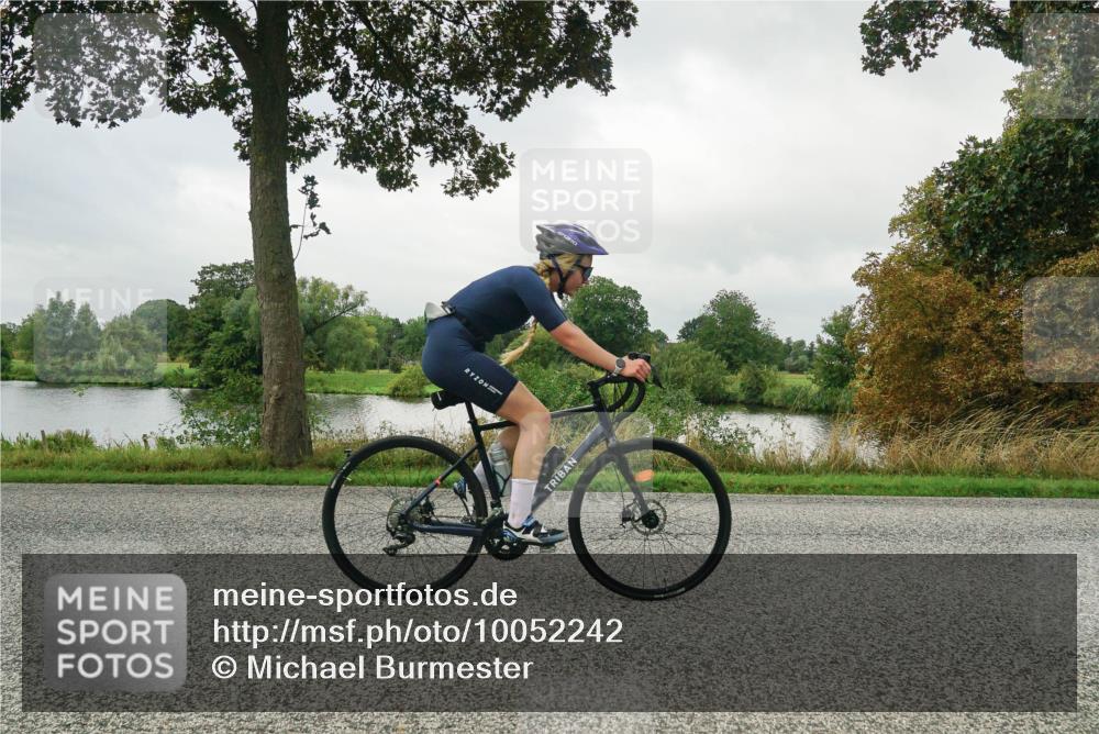 30.08.2026 - Elbe Triathlon Hamburg Michael Burmester http://msf.ph/oto/10052242 30.08.2026 10:08:12 Radfahren 434, 696, 763, 783, 812, 859, 914 meine-sportfotos.de