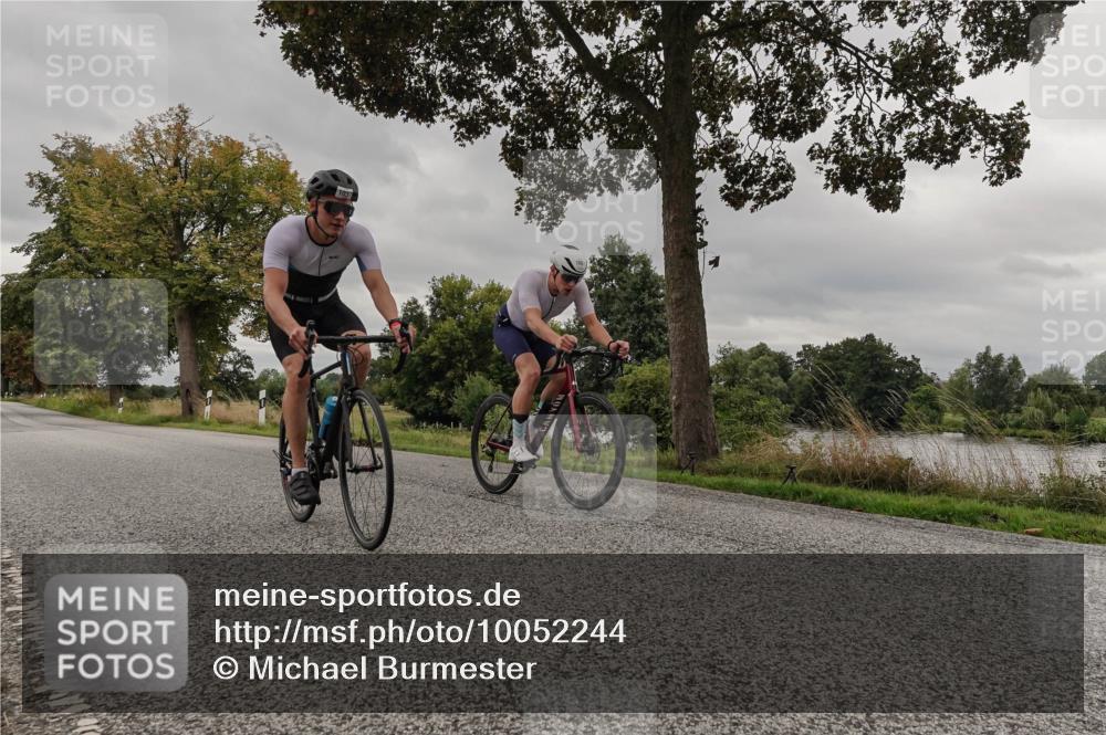 30.08.2026 - Elbe Triathlon Hamburg Michael Burmester http://msf.ph/oto/10052244 30.08.2026 10:30:48 Radfahren 1004, 1037, 1061 meine-sportfotos.de