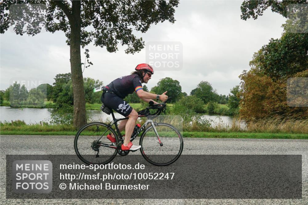 30.08.2026 - Elbe Triathlon Hamburg Michael Burmester http://msf.ph/oto/10052247 30.08.2026 10:08:13 Radfahren 434, 436, 563, 696, 763, 783, 812, 859, 914 meine-sportfotos.de