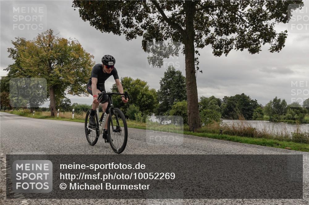 30.08.2026 - Elbe Triathlon Hamburg Michael Burmester http://msf.ph/oto/10052269 30.08.2026 10:31:14 Radfahren 646, 1099 meine-sportfotos.de