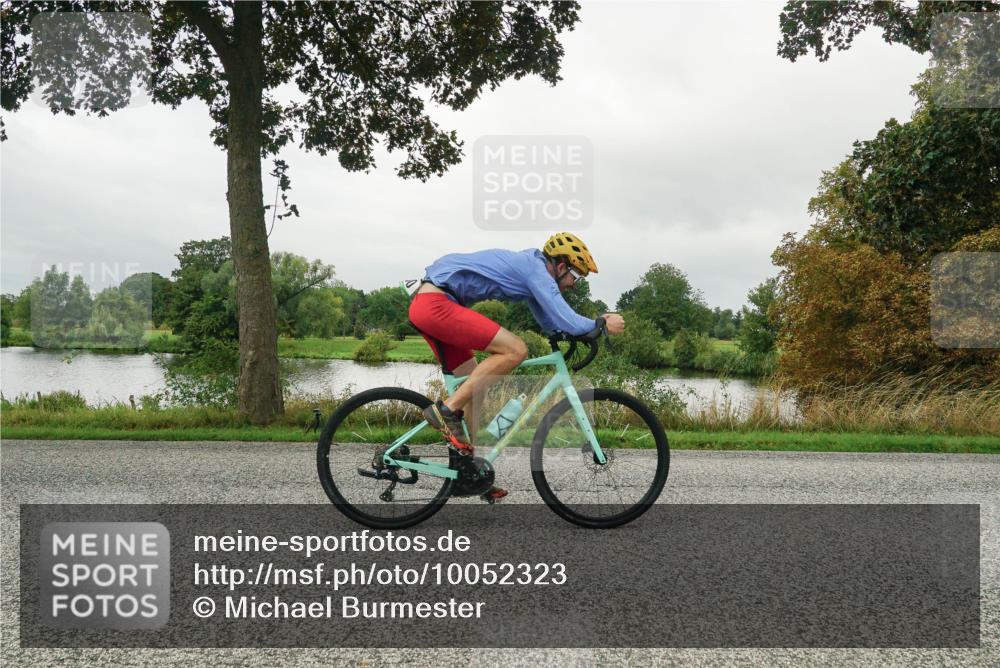 30.08.2026 - Elbe Triathlon Hamburg Michael Burmester http://msf.ph/oto/10052323 30.08.2026 10:09:06 Radfahren 431, 600, 712, 854 meine-sportfotos.de