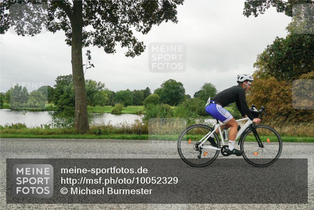 30.08.2026 - Elbe Triathlon Hamburg Michael Burmester http://msf.ph/oto/10052329 30.08.2026 10:09:13 Radfahren 443, 514, 712, 854, 861 meine-sportfotos.de