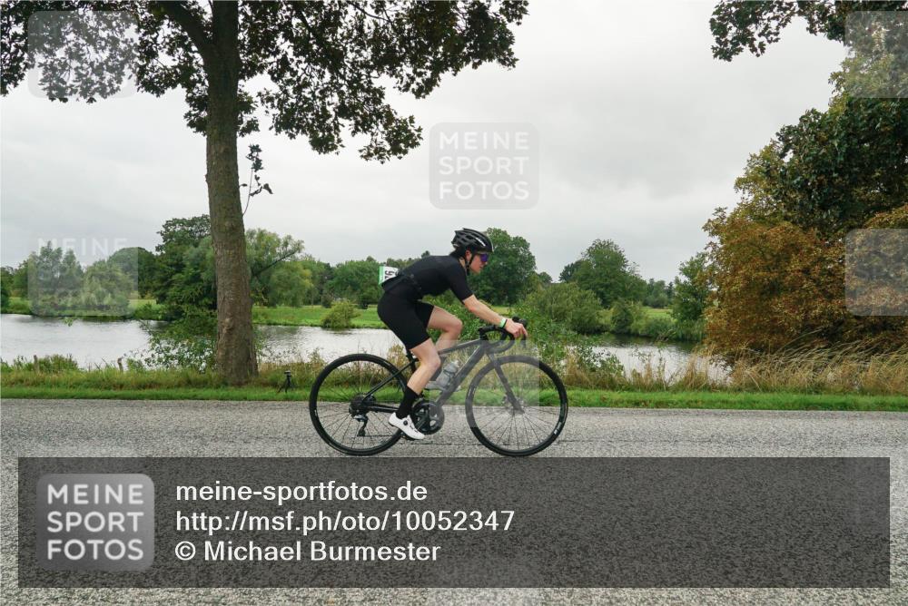 30.08.2026 - Elbe Triathlon Hamburg Michael Burmester http://msf.ph/oto/10052347 30.08.2026 10:09:41 Radfahren 693, 716, 811, 896, 929, 1897 meine-sportfotos.de