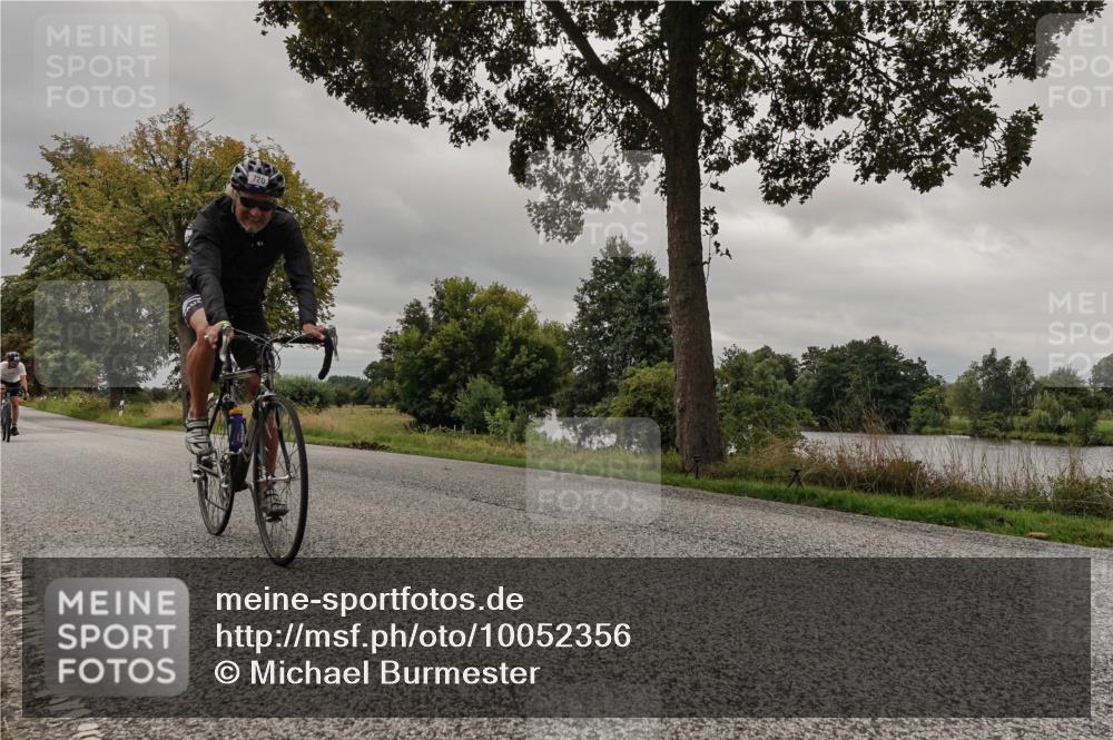 30.08.2026 - Elbe Triathlon Hamburg Michael Burmester http://msf.ph/oto/10052356 30.08.2026 10:32:19 Radfahren 720, 874, 1083, 1091 meine-sportfotos.de