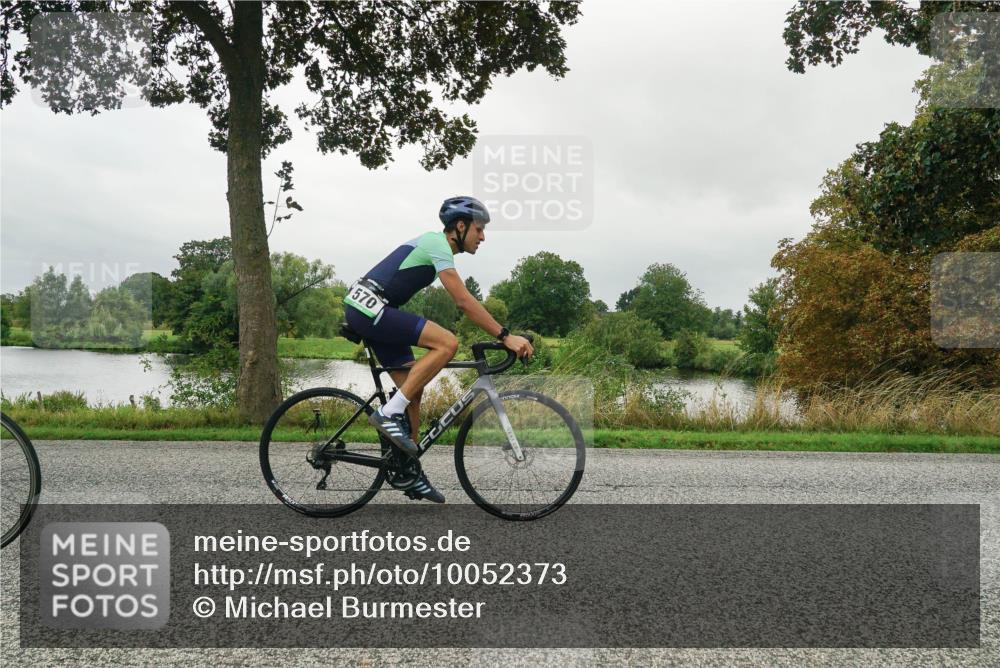30.08.2026 - Elbe Triathlon Hamburg Michael Burmester http://msf.ph/oto/10052373 30.08.2026 10:09:56 Radfahren 415, 529, 570, 690, 858, 937, 967, 967 meine-sportfotos.de