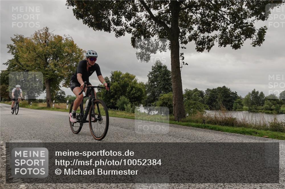 30.08.2026 - Elbe Triathlon Hamburg Michael Burmester http://msf.ph/oto/10052384 30.08.2026 10:32:46 Radfahren 538, 897, 953, 1049 meine-sportfotos.de