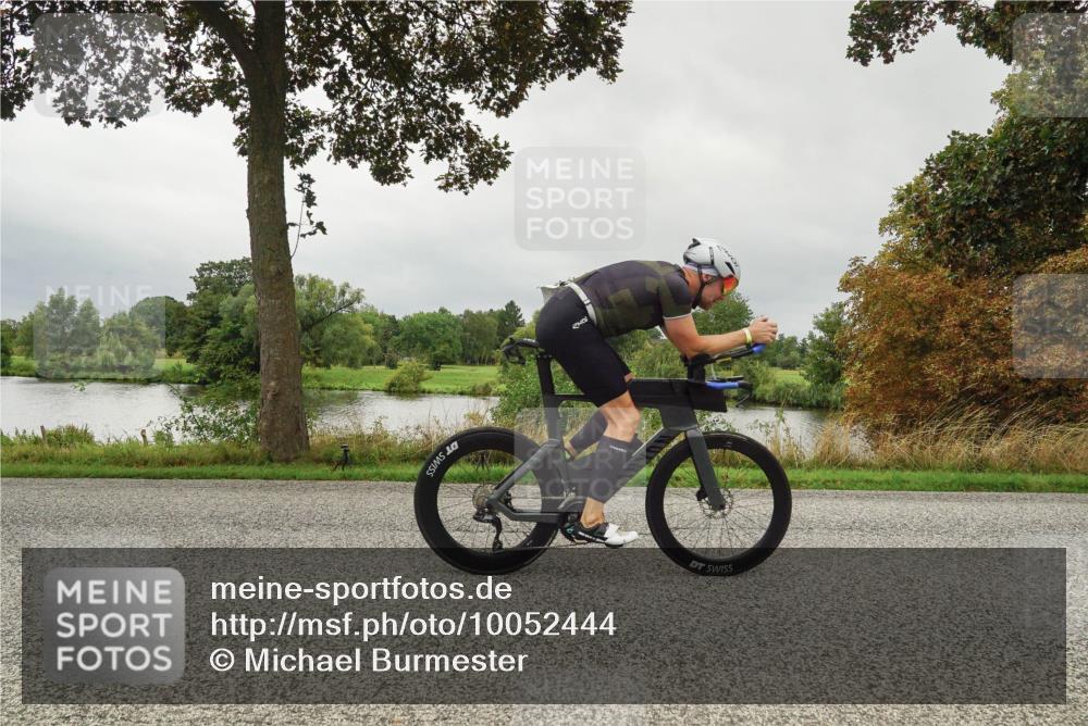 30.08.2026 - Elbe Triathlon Hamburg Michael Burmester http://msf.ph/oto/10052444 30.08.2026 10:11:03 Radfahren 617, 729, 747 meine-sportfotos.de