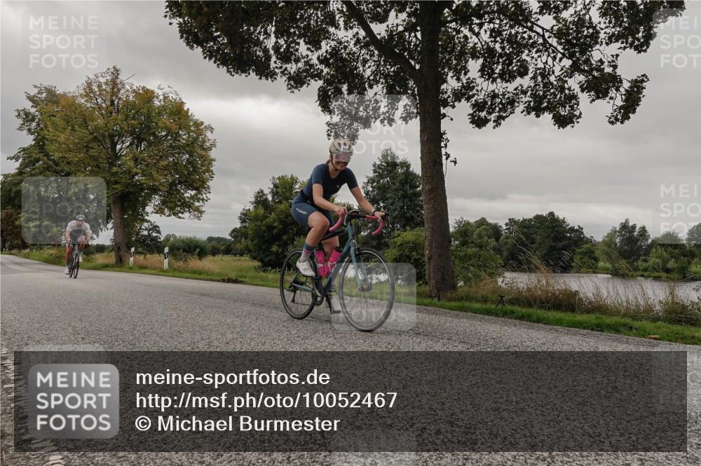 30.08.2026 - Elbe Triathlon Hamburg Michael Burmester http://msf.ph/oto/10052467 30.08.2026 10:33:48 Radfahren 866, 962, 1069, 1121 meine-sportfotos.de