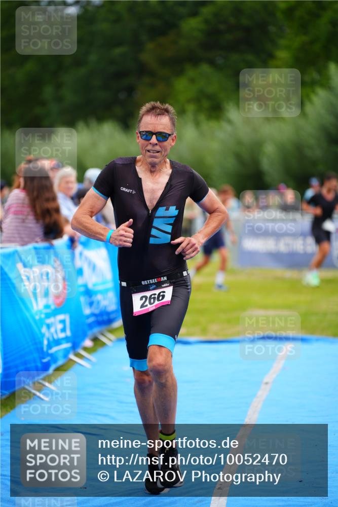 30.08.2026 - Elbe Triathlon Hamburg LAZAROV Photography http://msf.ph/oto/10052470 30.08.2026 10:46:32 Ziel 266, 508 meine-sportfotos.de
