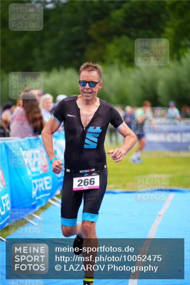 30.08.2026 - Elbe Triathlon Hamburg LAZAROV Photography http://msf.ph/oto/10052475 30.08.2026 10:46:32 Ziel 266, 508 meine-sportfotos.de