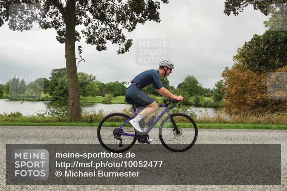 30.08.2026 - Elbe Triathlon Hamburg Michael Burmester http://msf.ph/oto/10052477 30.08.2026 10:11:33 Radfahren 557, 741, 808 meine-sportfotos.de
